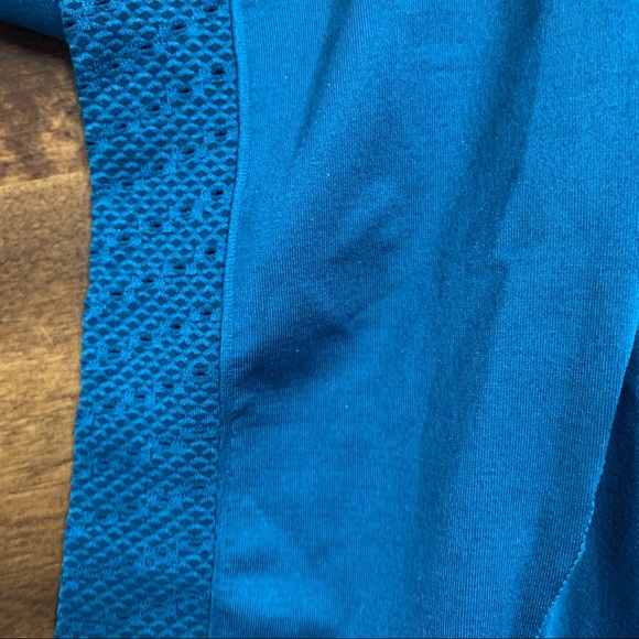 Fabletics Sync High Waist Perforated 7/8 Leggings - Picture 2 of 6